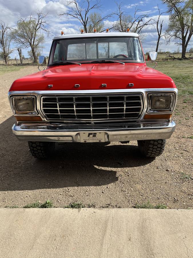Ford-F250-4x4-1979-red-3