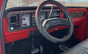 Ford-F250-4x4-1979-red-5