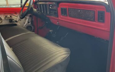 Ford-F250-4x4-1979-red-6