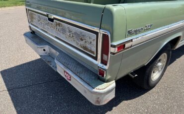 Ford-F250-Camper-Special-1971-Pickup-Truck-25
