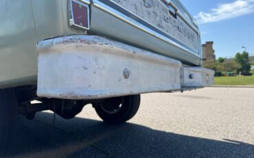 Ford-F250-Camper-Special-1971-Pickup-Truck-26