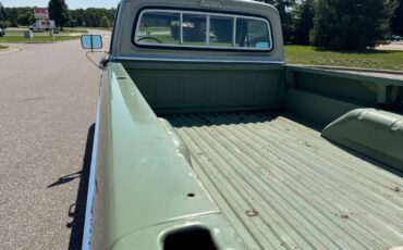 Ford-F250-Camper-Special-1971-Pickup-Truck-36