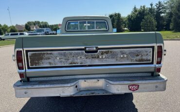 Ford-F250-Camper-Special-1971-Pickup-Truck-4