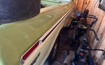 Ford-F250-camper-special-1975-15