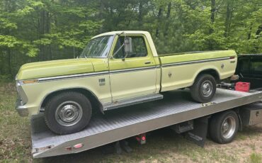Ford-F250-camper-special-1975-20