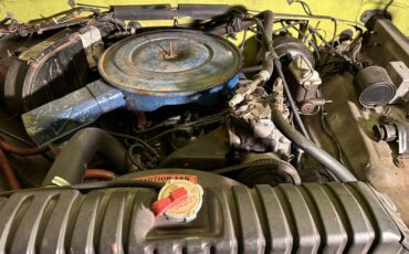 Ford-F250-camper-special-1975