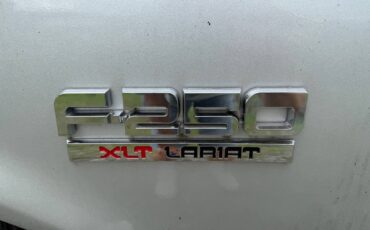 Ford-F250-lariat-1988-silver-3