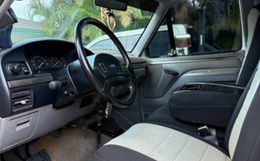 Ford-F250-super-duty-diesel-1994-white-2
