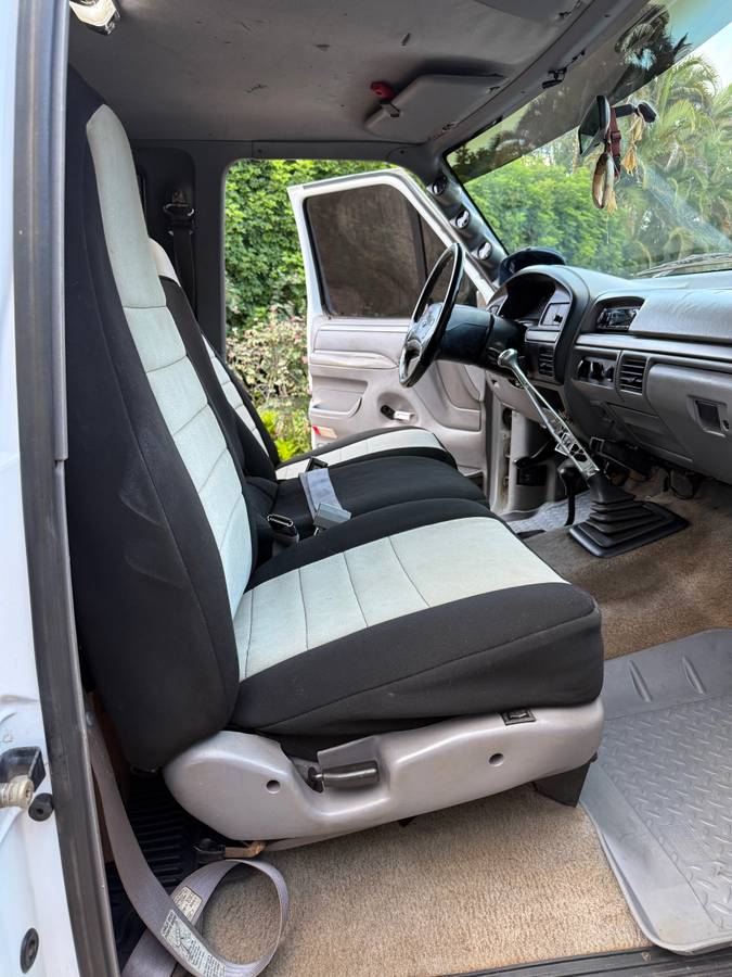 Ford-F250-super-duty-diesel-1994-white-4