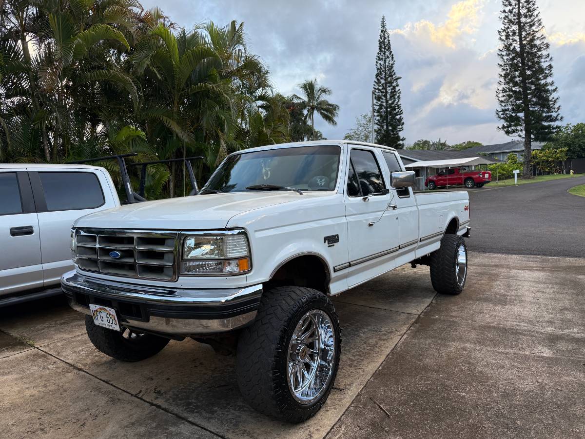 Ford-F250-super-duty-diesel-1994-white