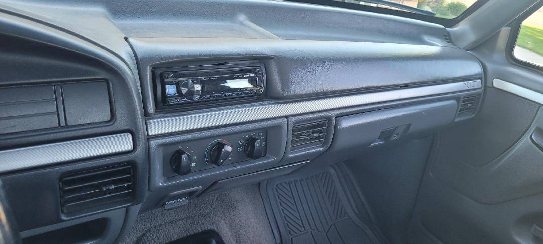 Ford-F250-xlt-1992-red-9