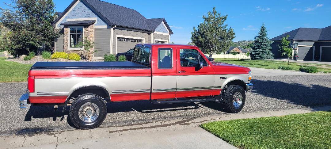 Ford F250 xlt  1992 red