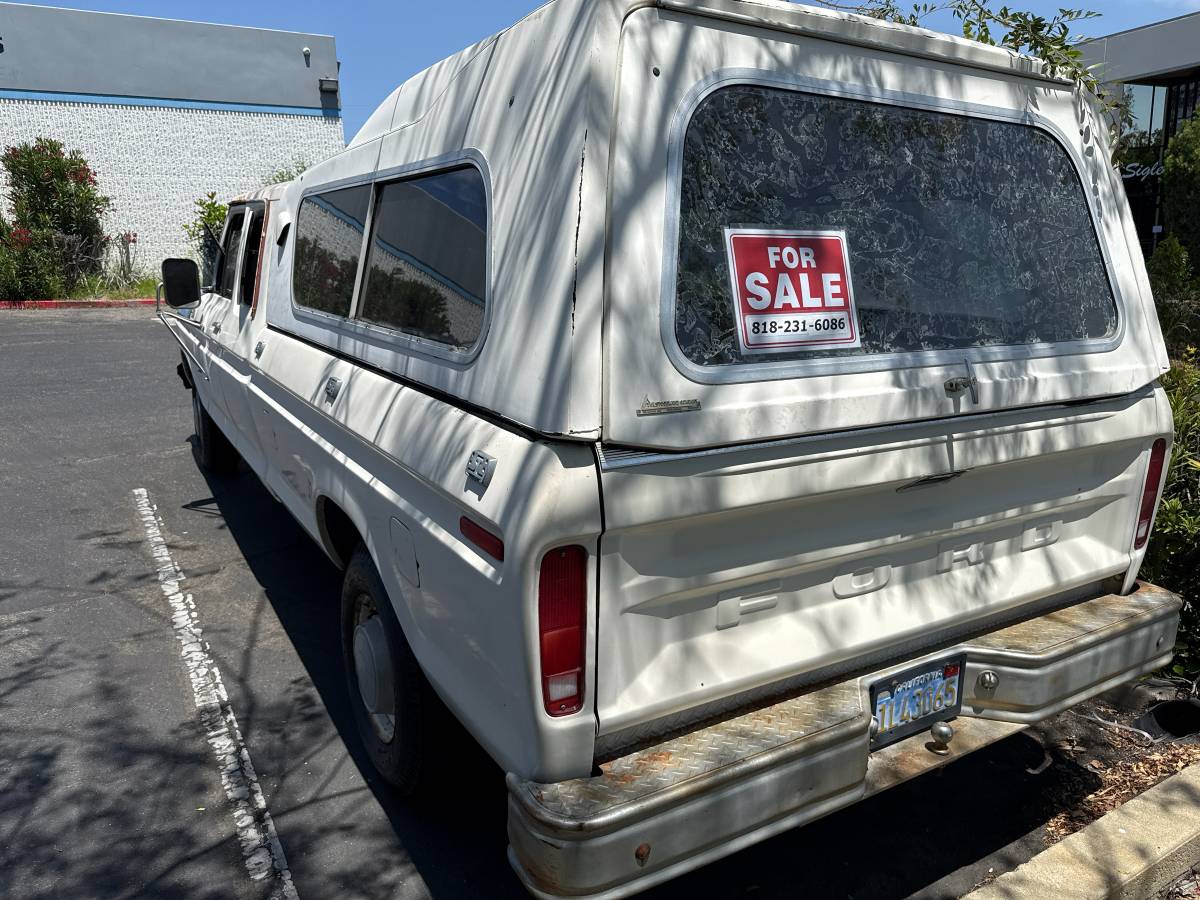 Ford-F350-1978-white-6