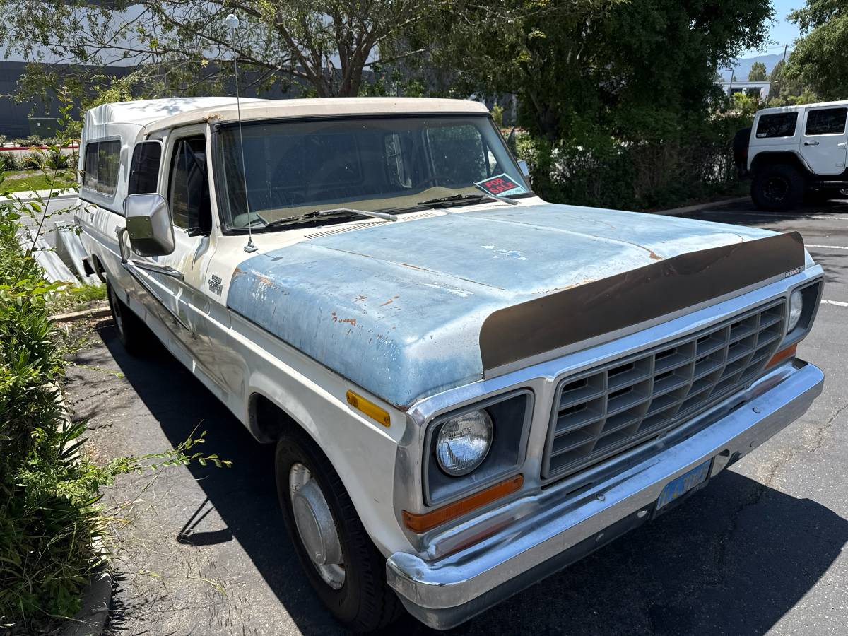 Ford-F350-1978-white-8