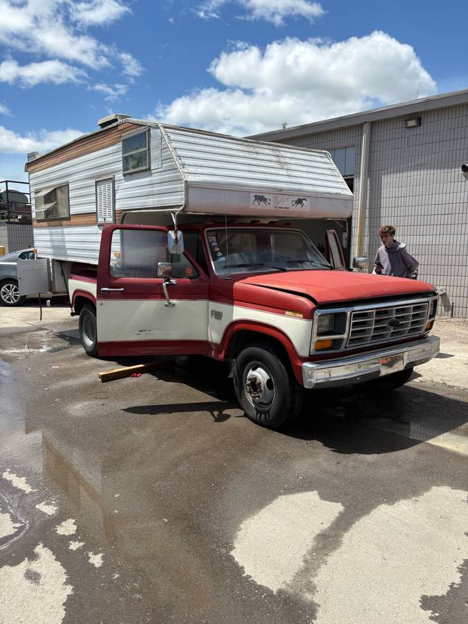 Ford-F350-dually-diesel-1986-7