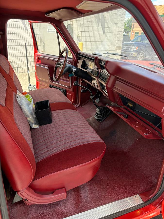 Ford-F350-dually-diesel-1986-8