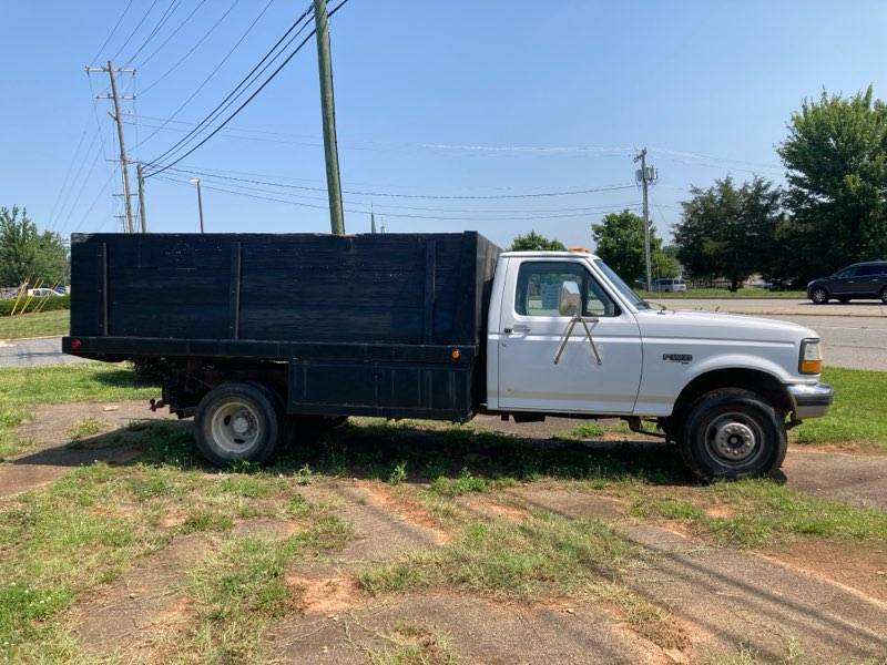 Ford-F450-diesel-1995-white-1
