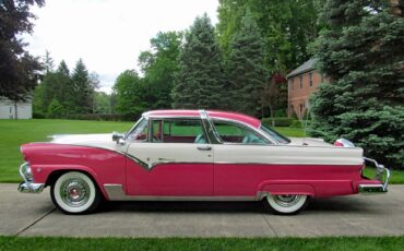 Ford-Fairlane-1955-Coupe-2