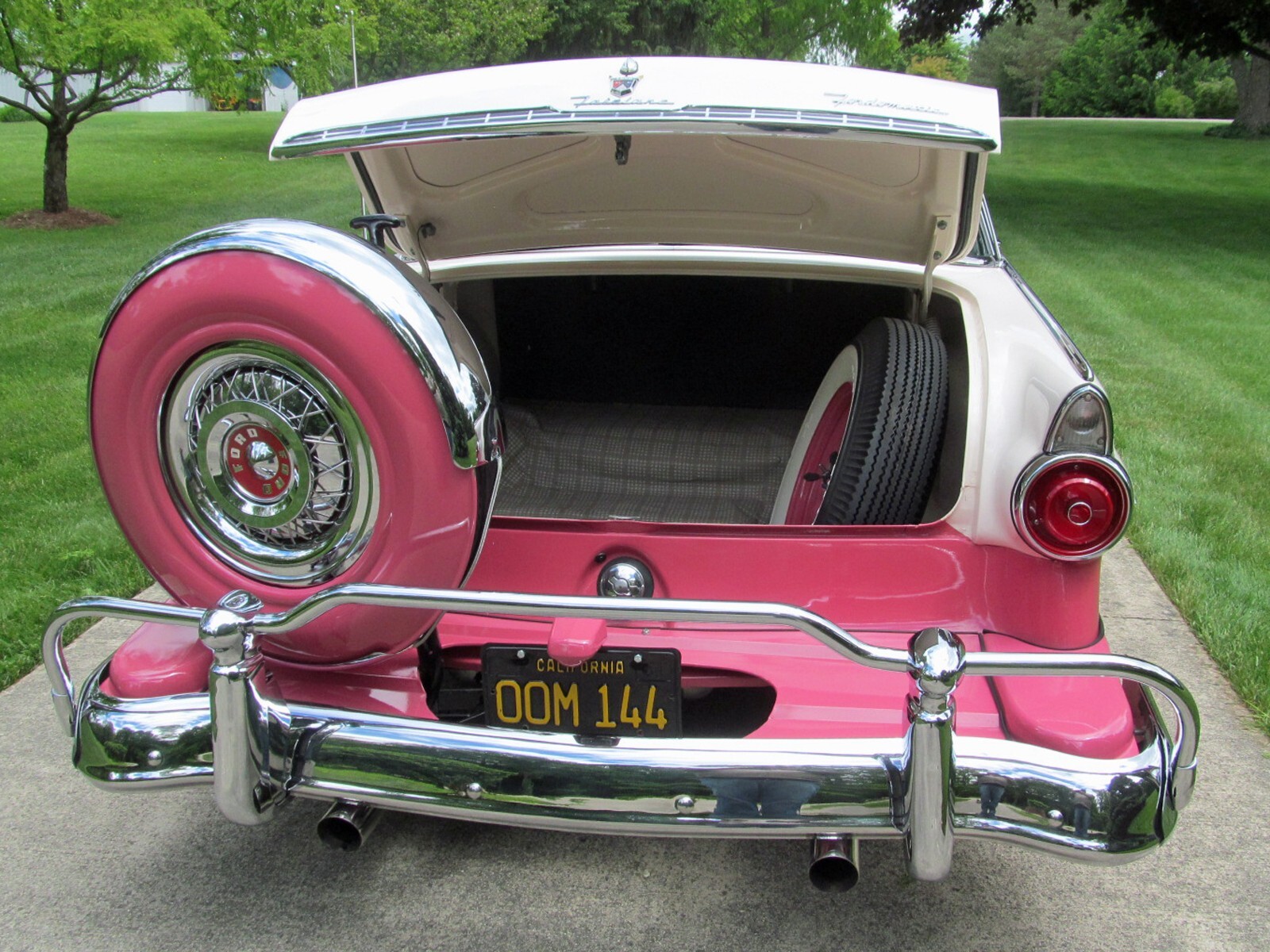 Ford-Fairlane-1955-Coupe-20