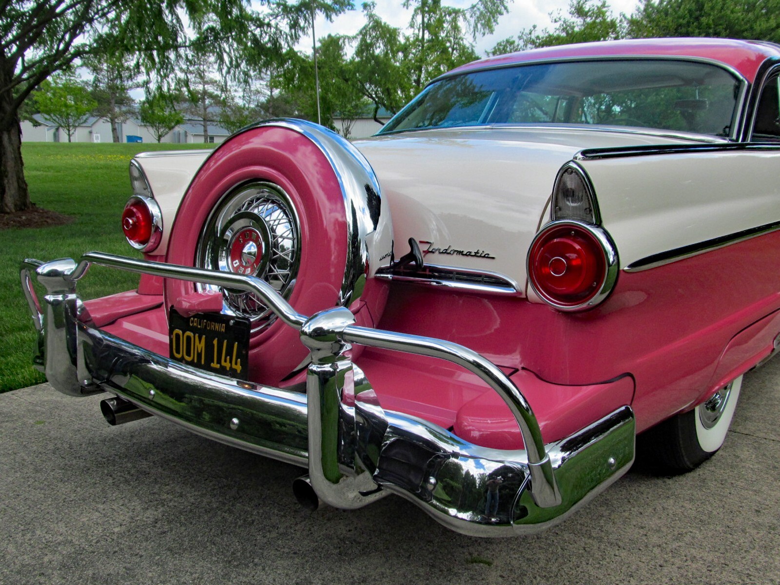 Ford-Fairlane-1955-Coupe-9
