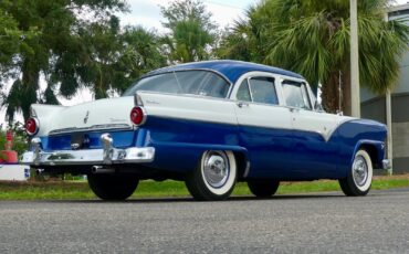 Ford-Fairlane-1955-Sedan-19