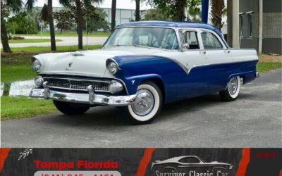 Ford Fairlane 1955 Sedan