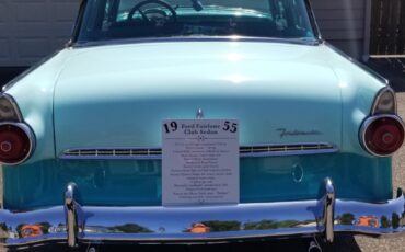 Ford-Fairlane-1955-Sedan-4