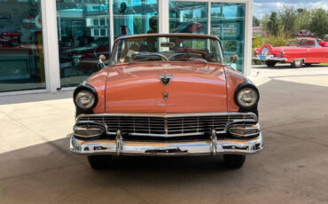 Ford-Fairlane-1956-Coupe-3