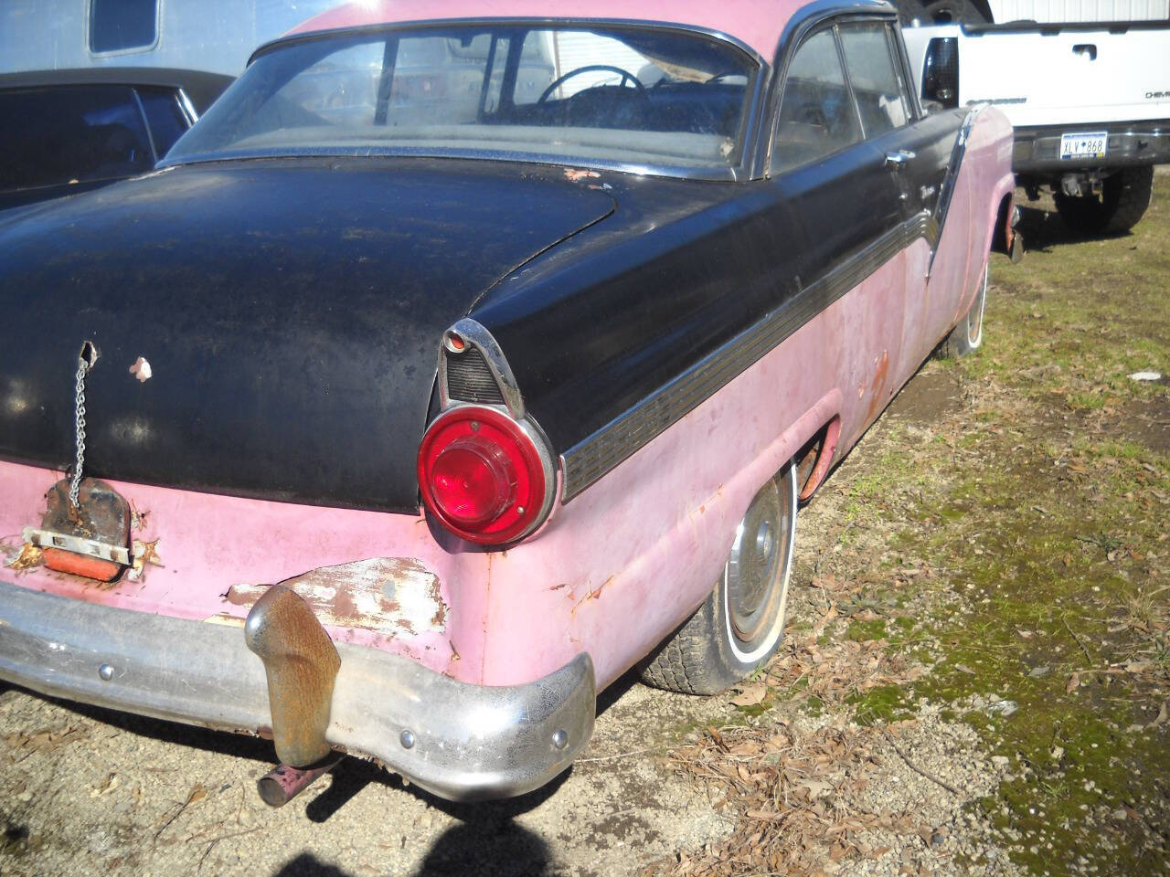 Ford-Fairlane-1956-Coupe-4