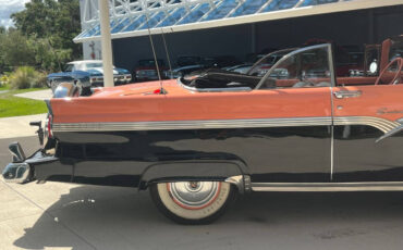 Ford-Fairlane-1956-Coupe-4