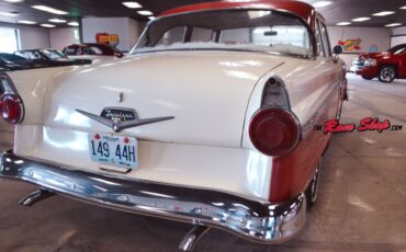 Ford-Fairlane-1956-Sedan-17