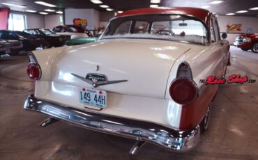Ford-Fairlane-1956-Sedan-18
