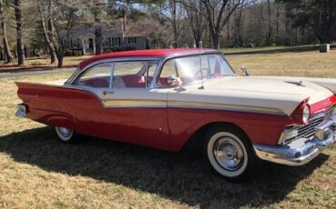 Ford-Fairlane-1957-2dr-Hardtop-3