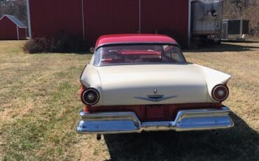 Ford-Fairlane-1957-2dr-Hardtop-4