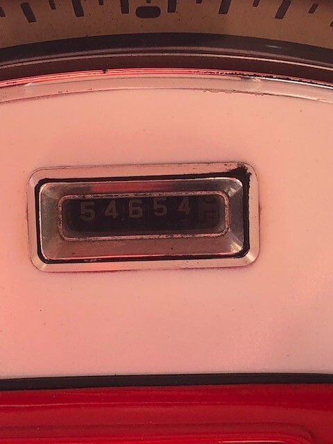 Ford-Fairlane-1957-2dr-Hardtop-8