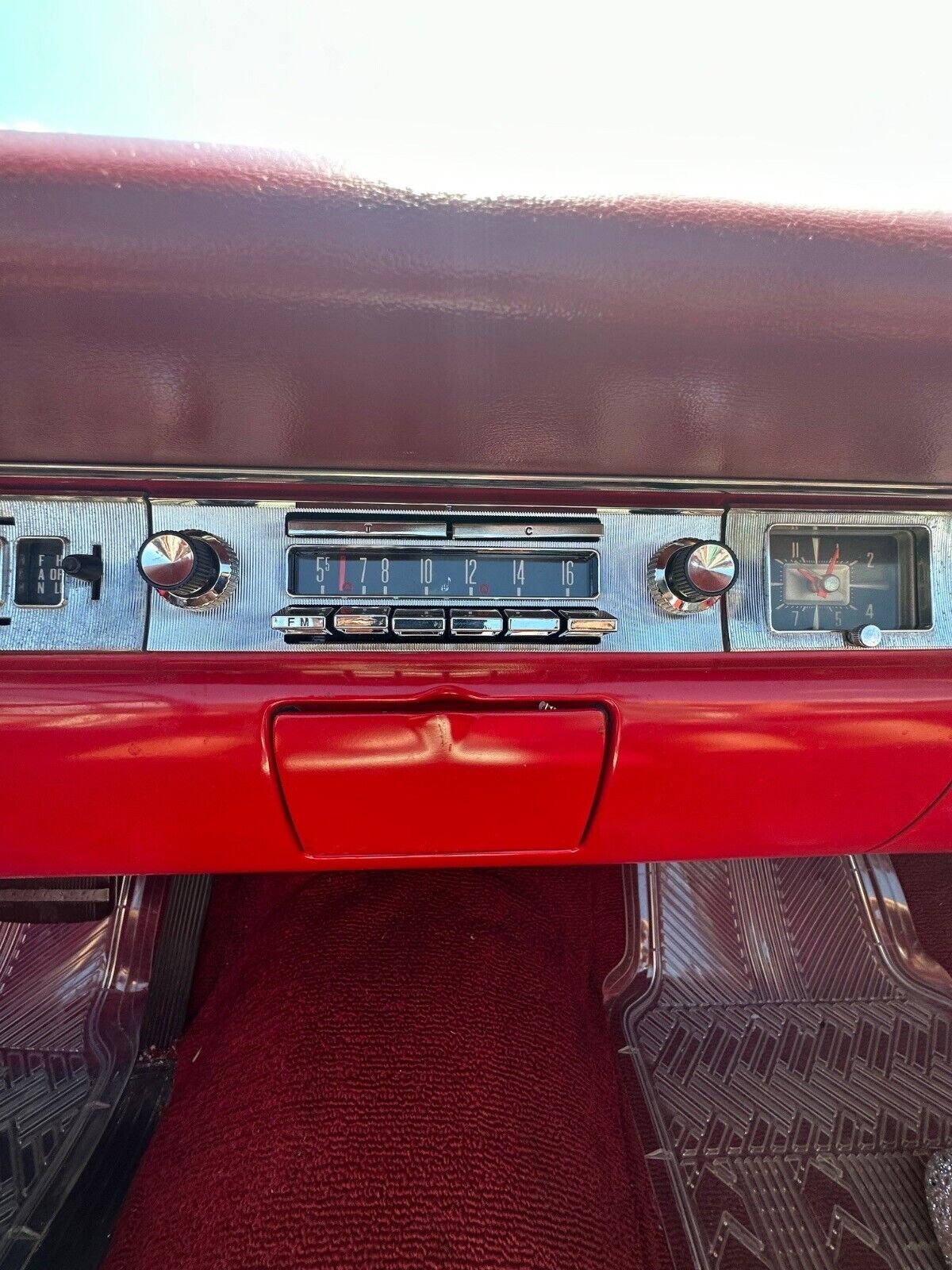 Ford-Fairlane-1957-Convertible-19