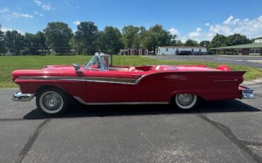 Ford-Fairlane-1957-Convertible-3