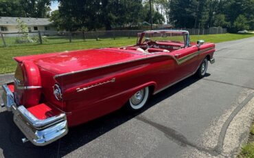 Ford-Fairlane-1957-Convertible-4