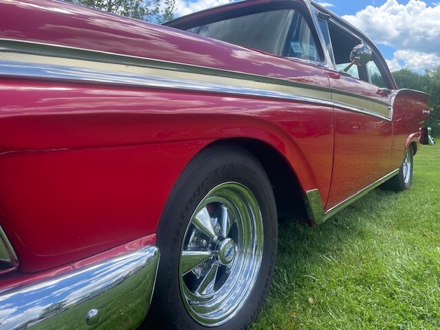 Ford-Fairlane-1957-Coupe-10