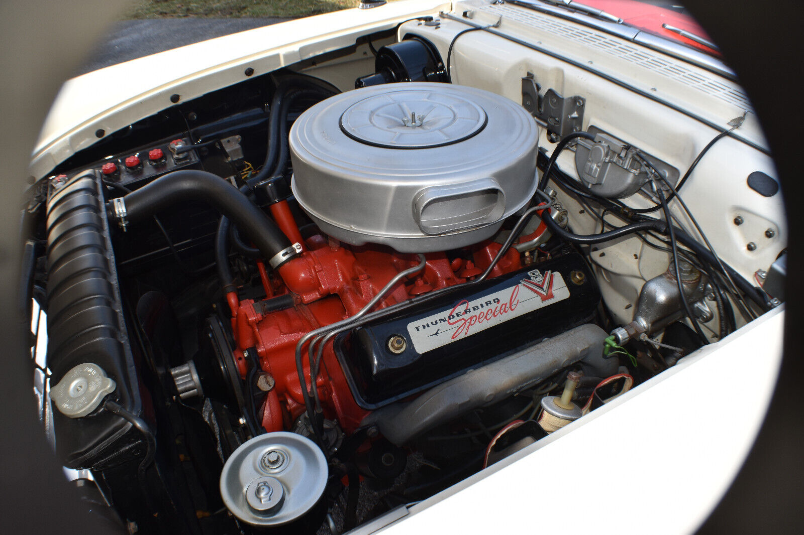 Ford-Fairlane-1957-Coupe-13