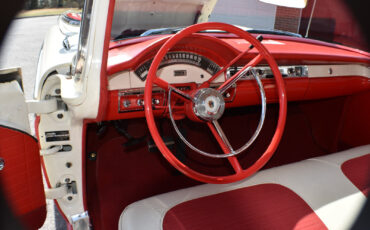Ford-Fairlane-1957-Coupe-19