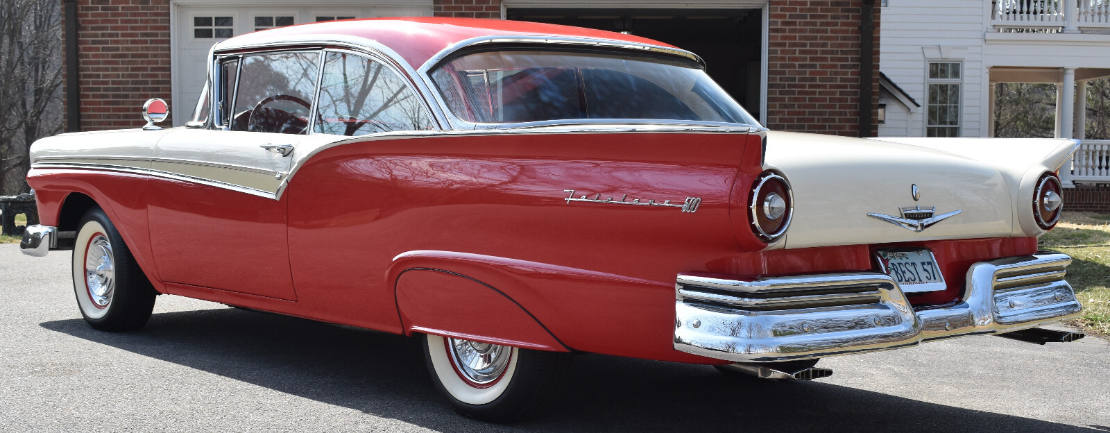 Ford-Fairlane-1957-Coupe-3
