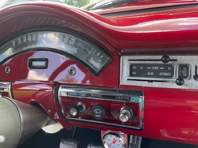 Ford-Fairlane-1957-Coupe-31