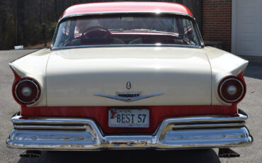 Ford-Fairlane-1957-Coupe-4