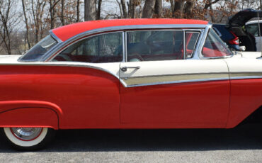 Ford-Fairlane-1957-Coupe-7