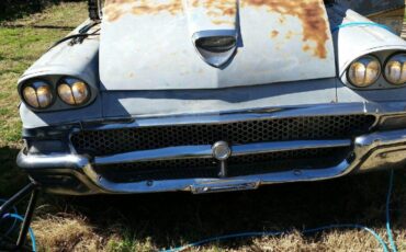 Ford-Fairlane-1958-Coupe-2