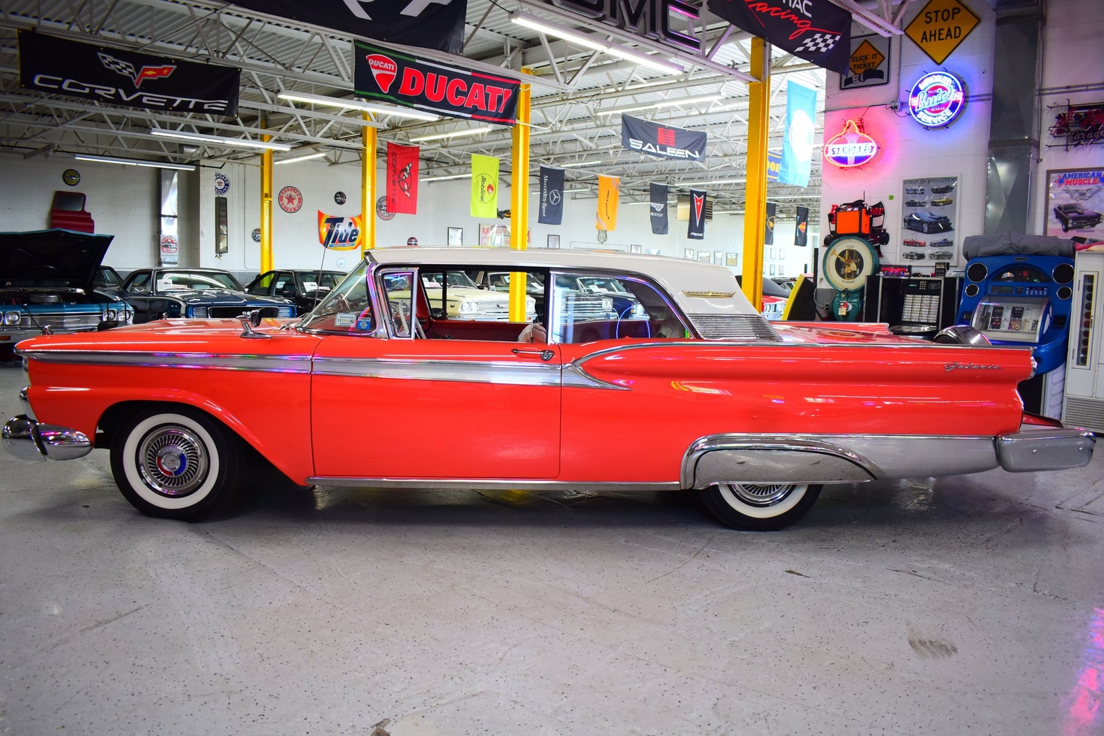 Ford-Fairlane-1959-Coupe-18