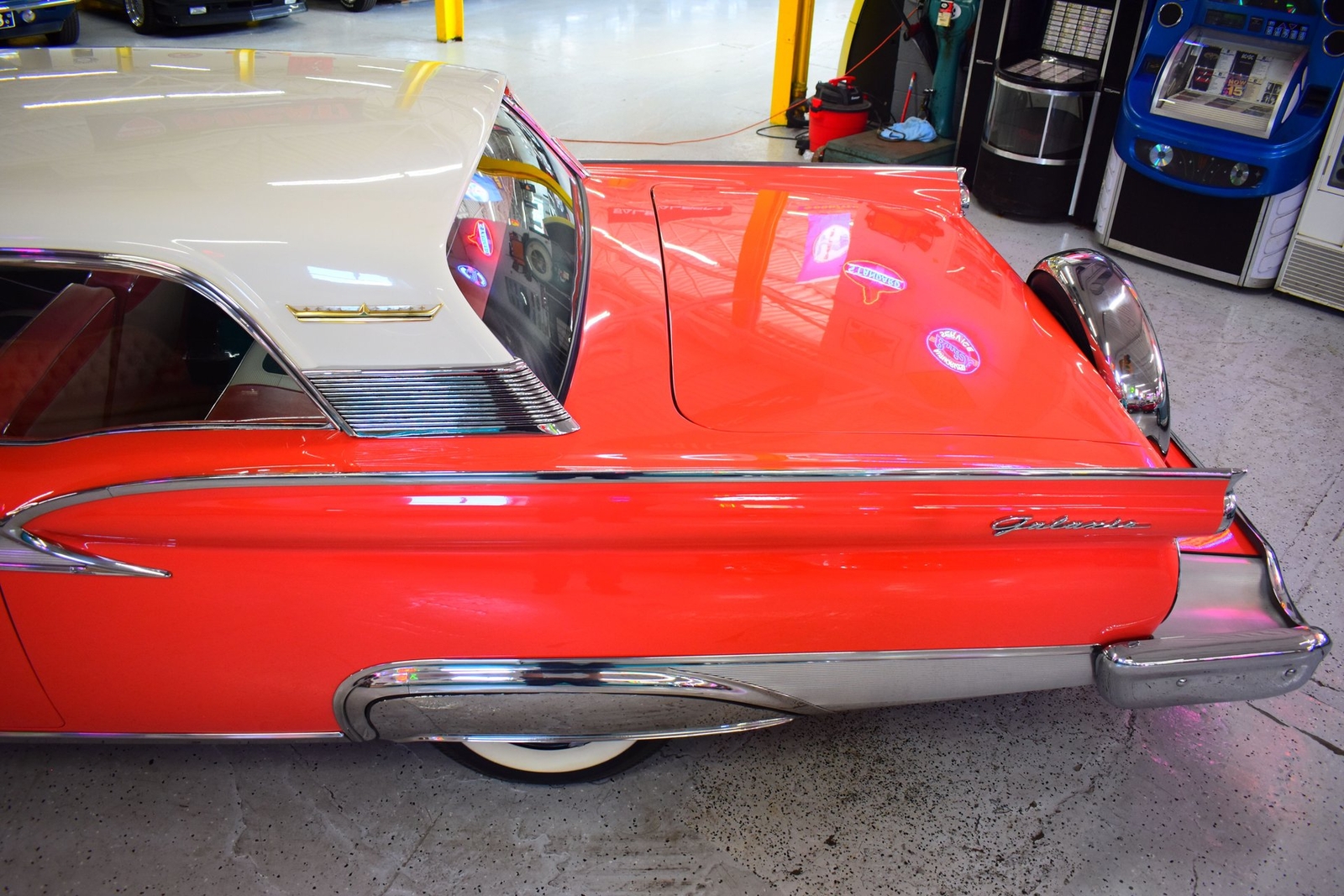 Ford-Fairlane-1959-Coupe-19