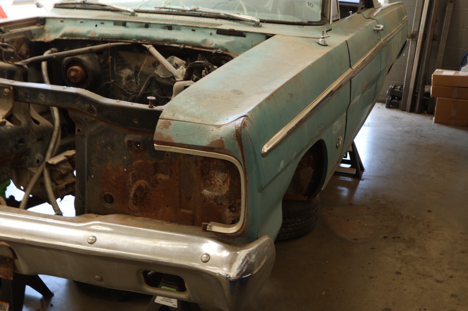 Ford-Fairlane-1965-Coupe-3