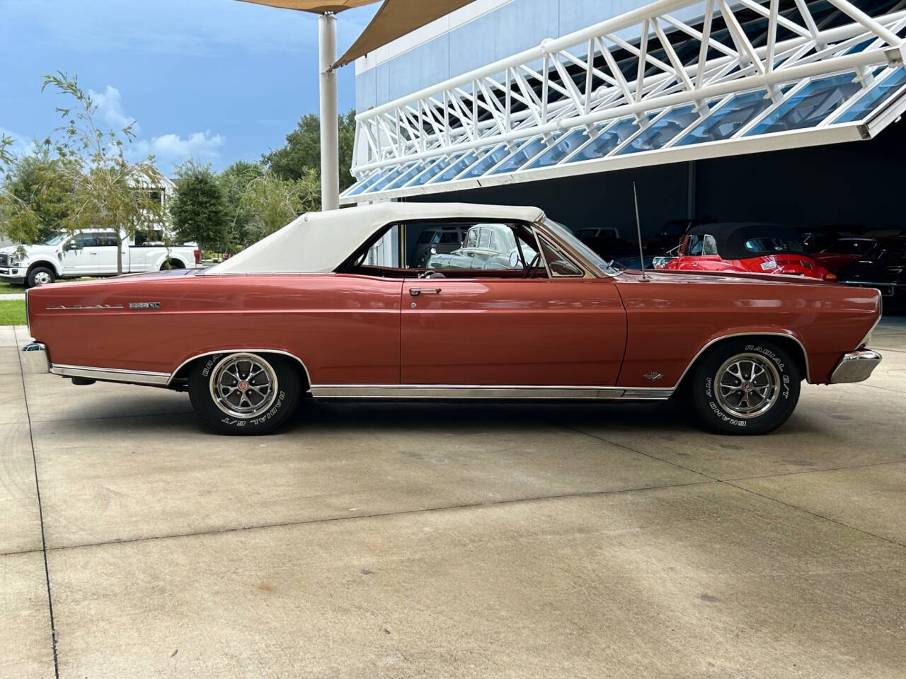 Ford-Fairlane-1966-Wagon-9
